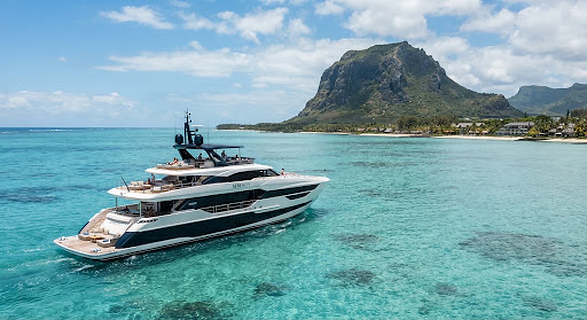 Bateaux Azimut Yachts à vendre à l’île Maurice